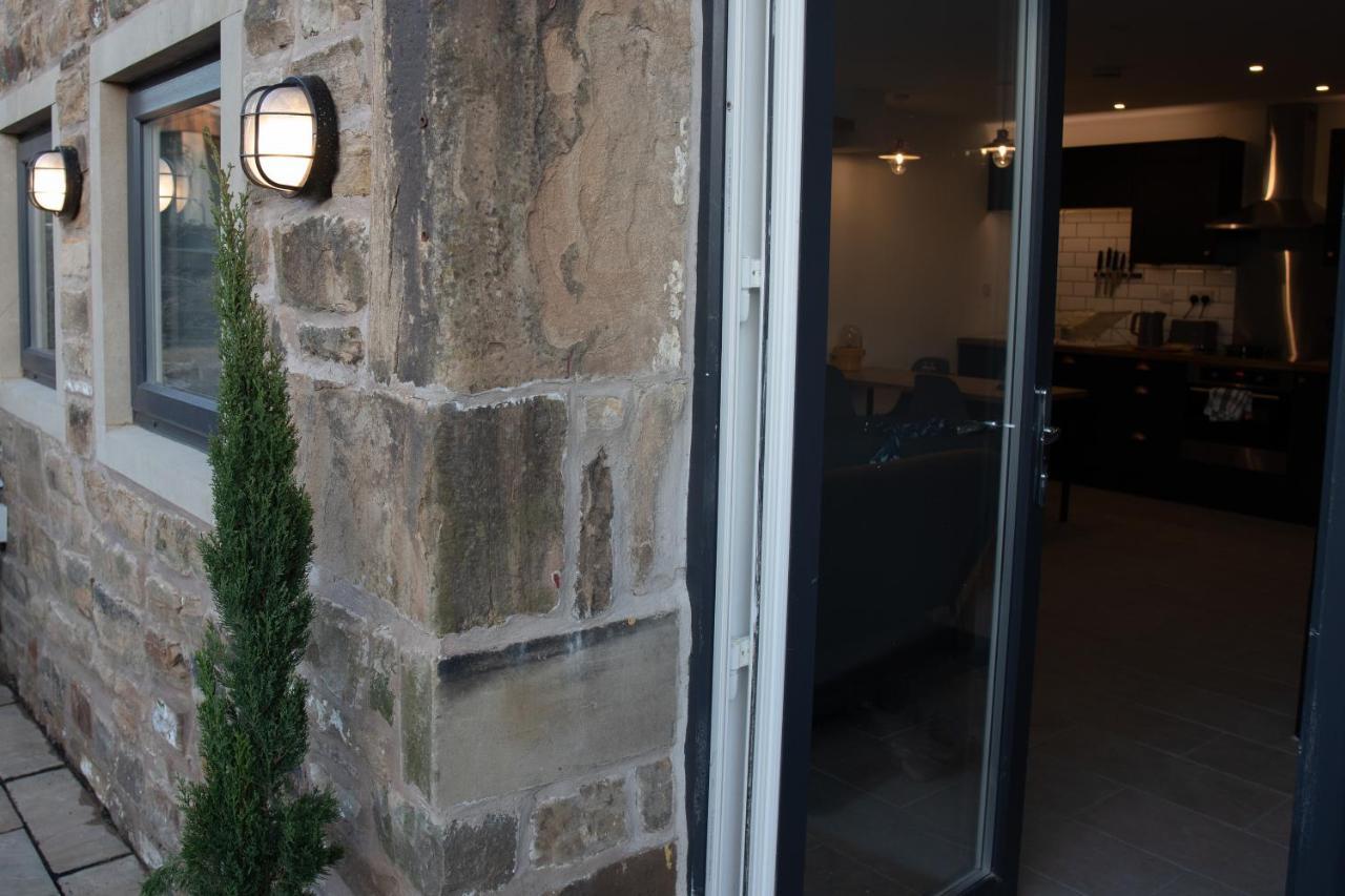 Unique Barn Conversion In Saddleworth Oldham Exterior foto