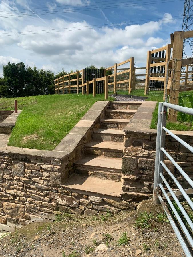 Unique Barn Conversion In Saddleworth Oldham Exterior foto